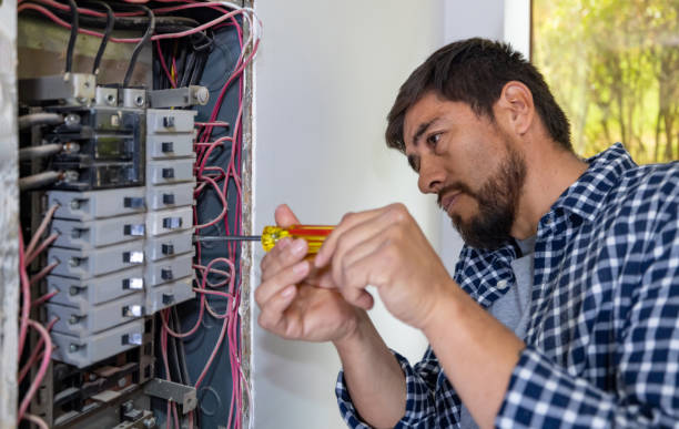 Affordable Emergency Electrician in Beech Grove, IN